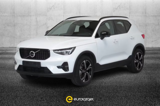 volvo xc40 b3 automatico plus dark