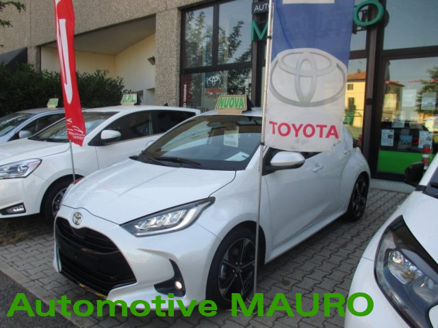 toyota yaris 1.5 130 hybrid 5 porte lounge - neopatentati