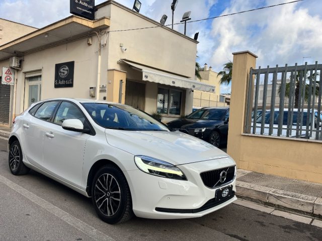 volvo v40 d2 120cv plus