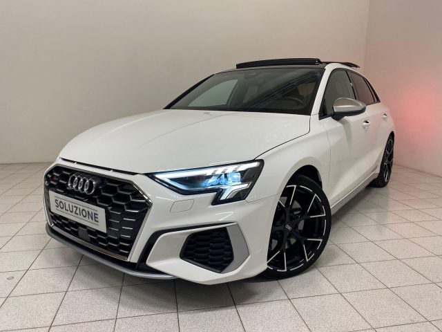 AUDI S3 Bianco pastello