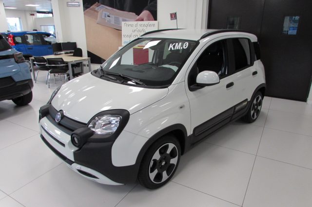 fiat panda 1.0 firefly 70cv ss hybrid pandina km.zero usata