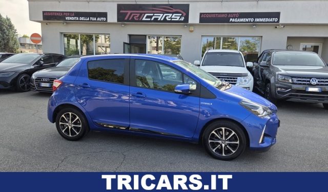 toyota yaris 1.5 hybrid 5 porte active permute ok neopatentati