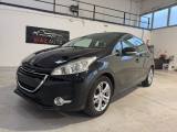 PEUGEOT 208 VTi 82 5 porte Allure Neopatentati Ok