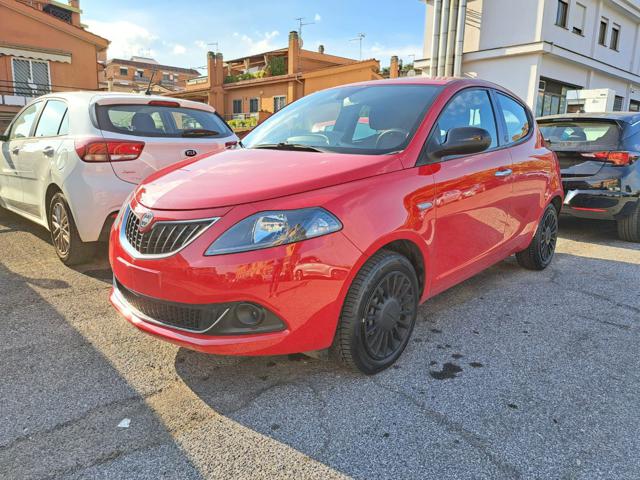 lancia ypsilon 1.0 hybrid 70cv 5posti - unipro tagliandata usata