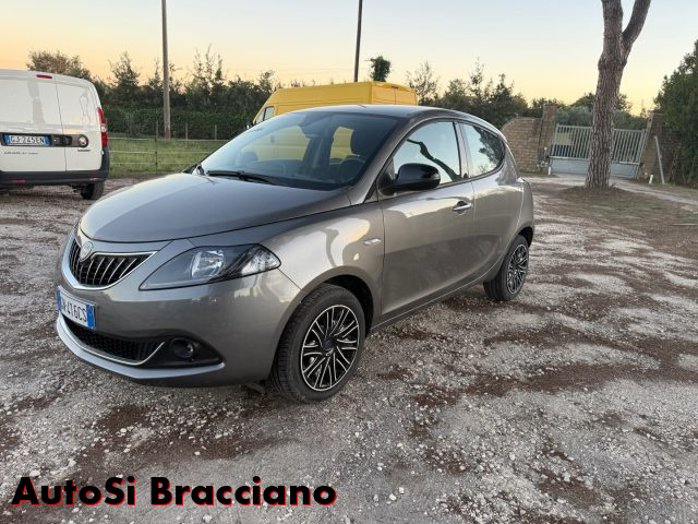 lancia ypsilon 1.0 firefly 5 porte ss hybrid gold