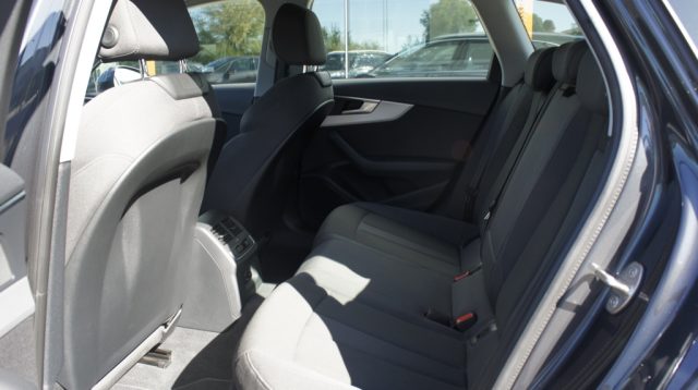 AUDI A4 AVANT 40 TDI S TRONIC - foto 11