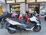 KYMCO Xciting 400i .