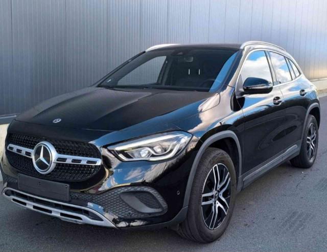 mercedes-benz gla 200 d automatic