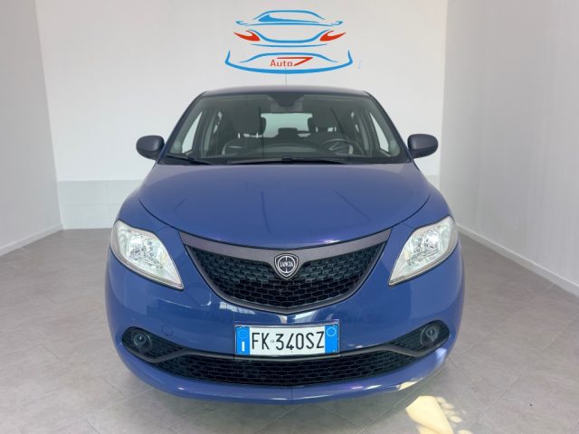 lancia ypsilon 1.2 69 cv 5 porte gold