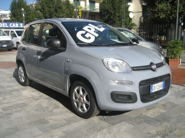 fiat new panda 1.2 easy gpl usata