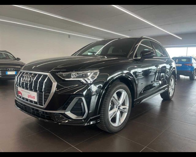 audi q3 ii 2018 35 2.0 tdi s line edition s-tronic