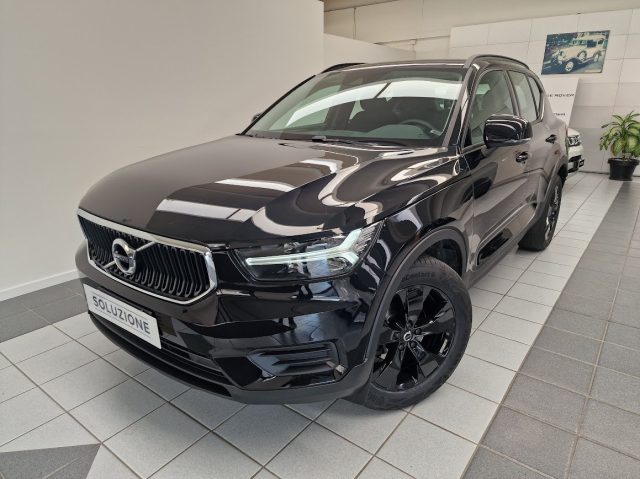 VOLVO XC40 Nero pastello