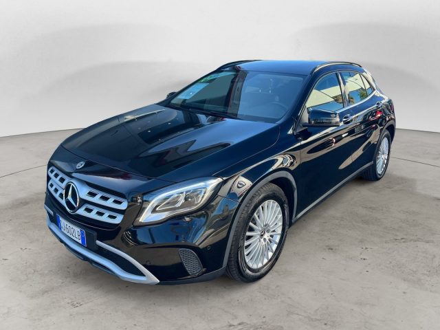 mercedes-benz gla 200 gla 200 d automatic sport usata