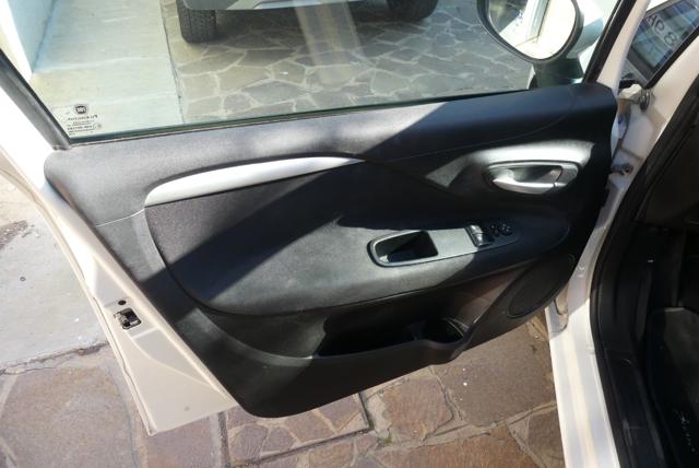 FIAT PUNTO 1.4 8V 5 PORTE NATURAL POWER - foto 34
