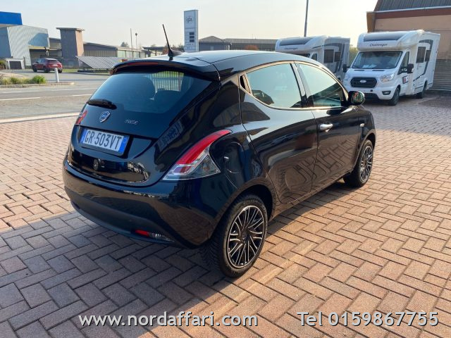 LANCIA Ypsilon - foto: 2