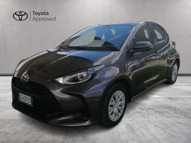 toyota yaris 1.5 hybrid 5 porte active usata
