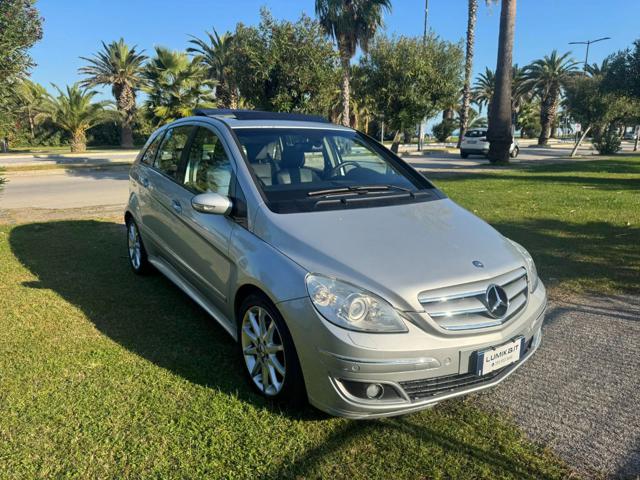 MERCEDES-BENZ B 200 sport