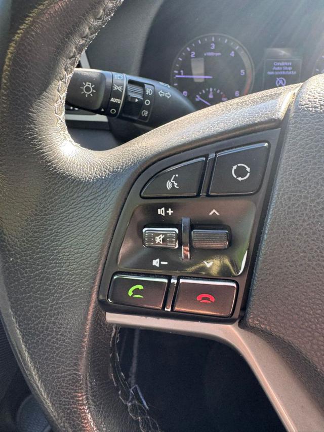 HYUNDAI TUCSON 1.7 CRDI COMFORT - foto 16