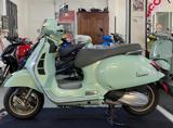PIAGGIO Vespa GTS 300 Super 24