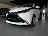 TOYOTA Aygo 1.0 VVT-i 69 CV 5 porte x-play TSS