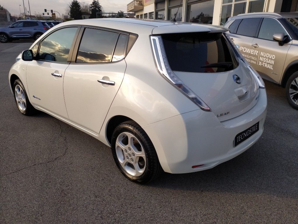 NISSAN Leaf Acenta 30KWh Elettrica usato