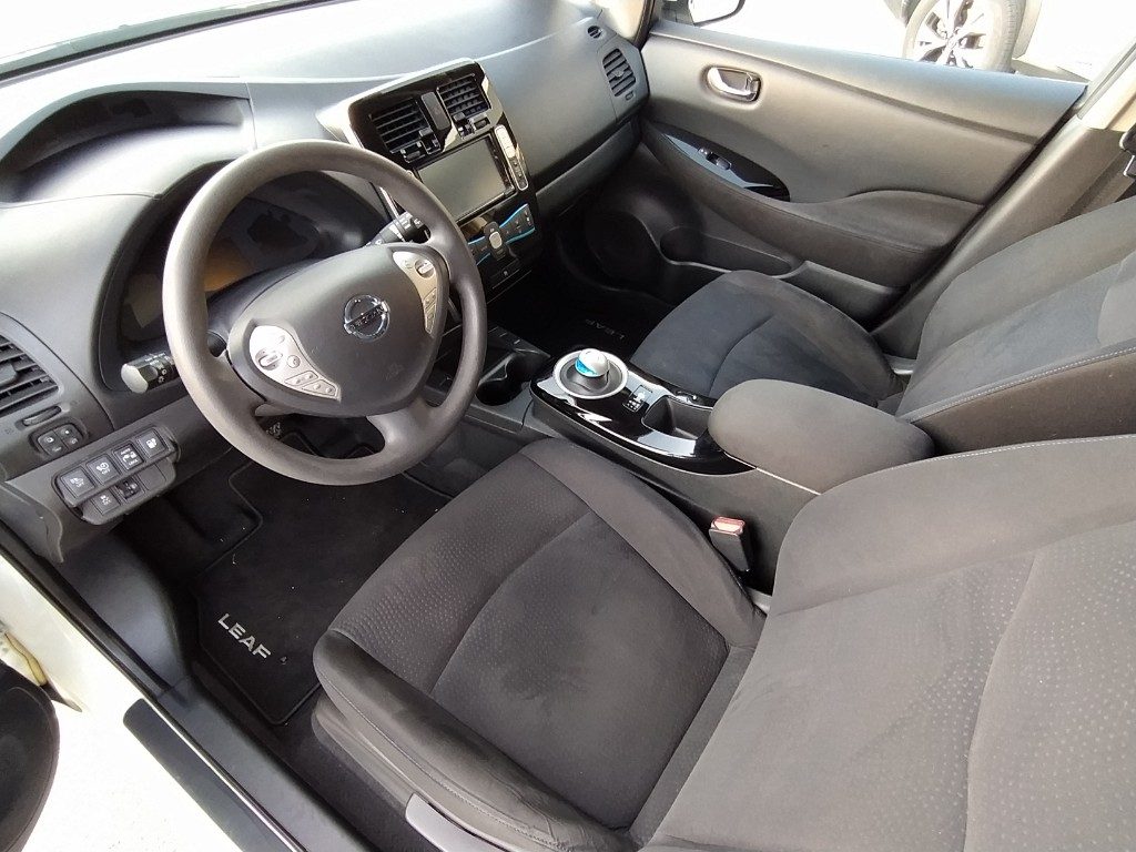 NISSAN Leaf Acenta 30KWh Elettrica usato