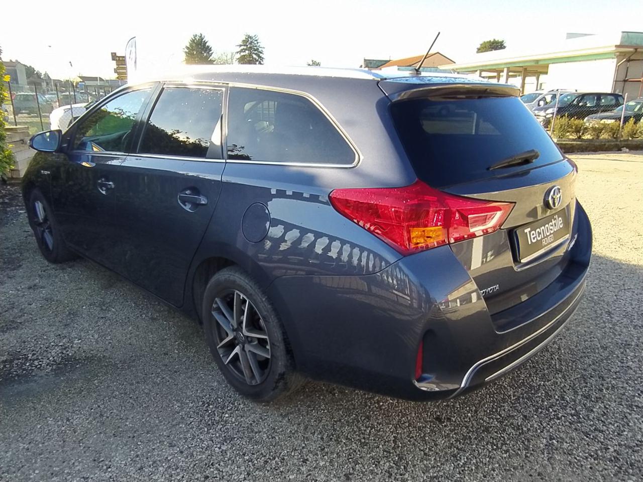 TOYOTA Auris Touring Sports 1.8 Hybrid Active Elettrica/Benzina usato