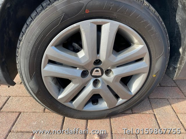 DACIA Sandero - foto: 9