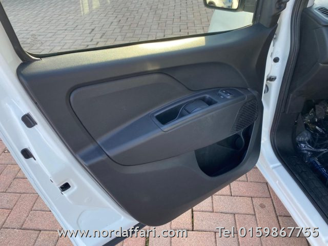 FIAT Doblo - foto: 16