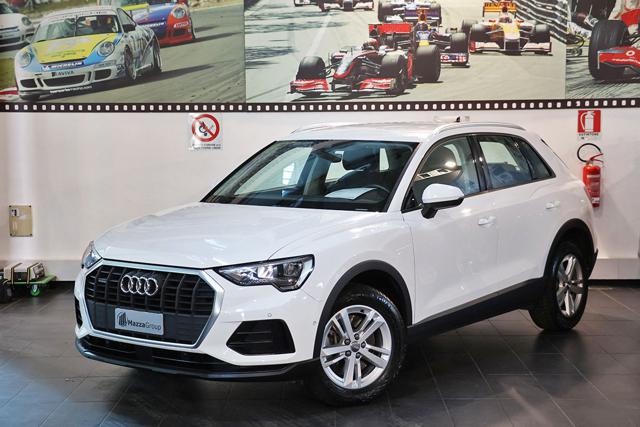 AUDI Q3 Bianco Ibis pastello