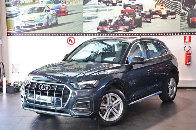 AUDI Q5 Grigio Manhattan metallizzato