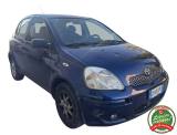 TOYOTA Yaris 1.3i 16V cat 5 porte Sol