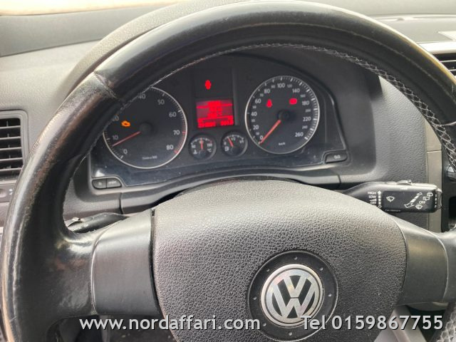 VOLKSWAGEN Golf - foto: 12