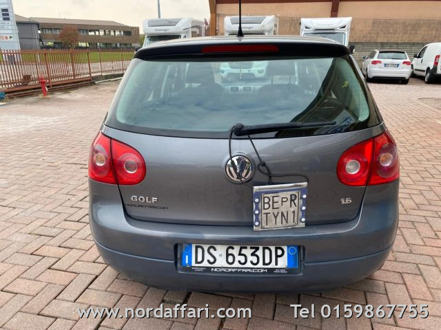 VOLKSWAGEN Golf - foto: 4