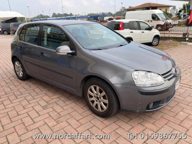 VOLKSWAGEN Golf - foto: 8