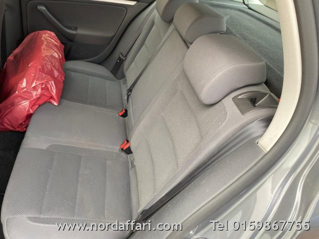 VOLKSWAGEN Golf - foto: 11