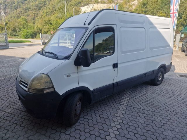 NISSAN Interstar Bianco pastello