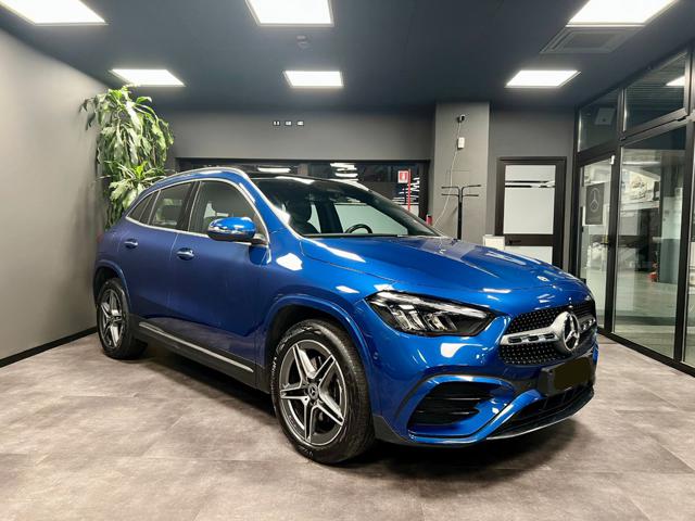 MERCEDES-BENZ GLA 250 BLU SPETTRALE metallizzato
