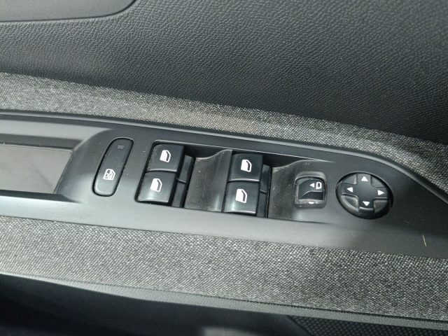 PEUGEOT 5008 BLUEHDI 120 S&S EAT6 BUSINESS - foto 21