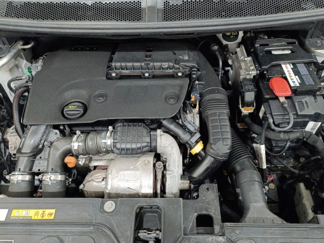 PEUGEOT 5008 BLUEHDI 120 S&S EAT6 BUSINESS - foto 24