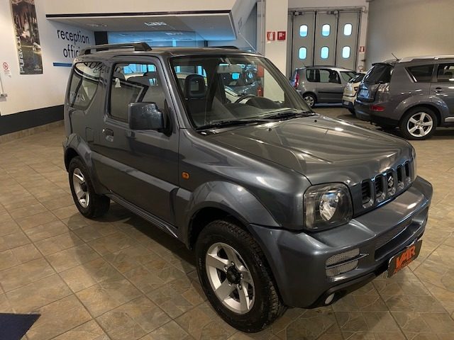 suzuki jimny 1.3i 16v cat 4wd neopatentati usata