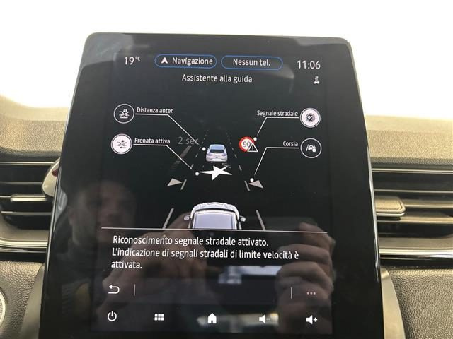 RENAULT CAPTUR 1.6 E-TECH PLUG-IN HYBRID 160CV  - foto 6