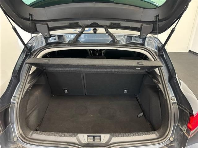 RENAULT MEGANE 1.6 E-TECH PLUG-IN HYBRID RS LIN - foto 12