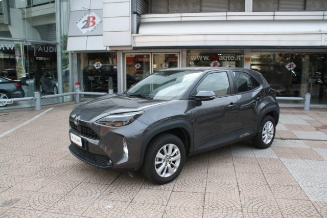 toyota yaris cross 1.5 hybrid 5p. e-cvt business usata