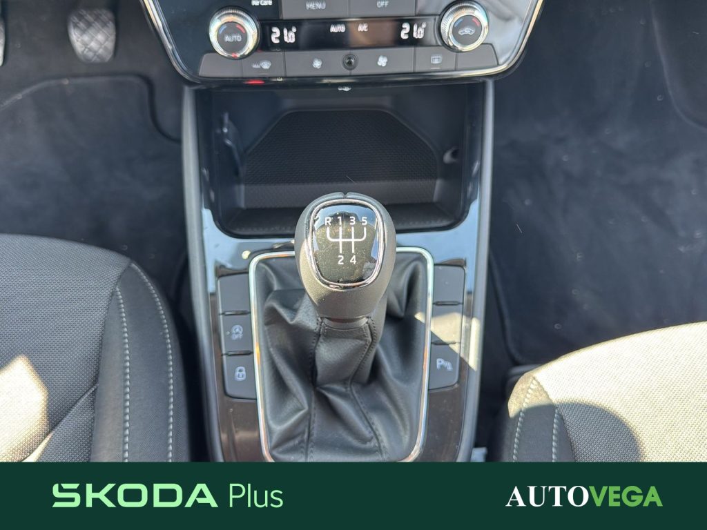 immagine km0 SKODA Fabia 1.0 tsi young edition 95cv