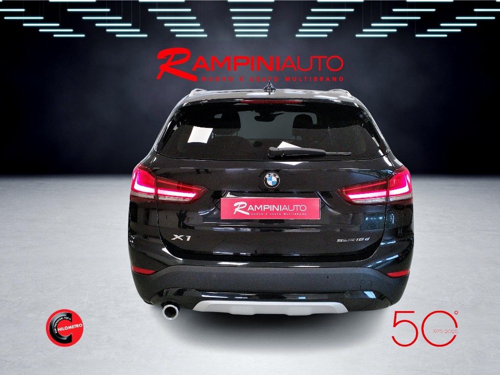 BMW X1 sDrive16d xLine Automatica km 84.000 Pronta Conseg - 10