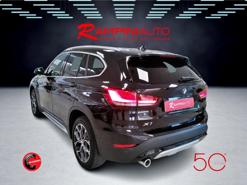 BMW X1 sDrive16d xLine Automatica km 84.000 Pronta Conseg - 11