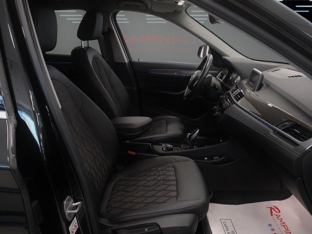 BMW X1 sDrive16d xLine Automatica km 84.000 Pronta Conseg - 19