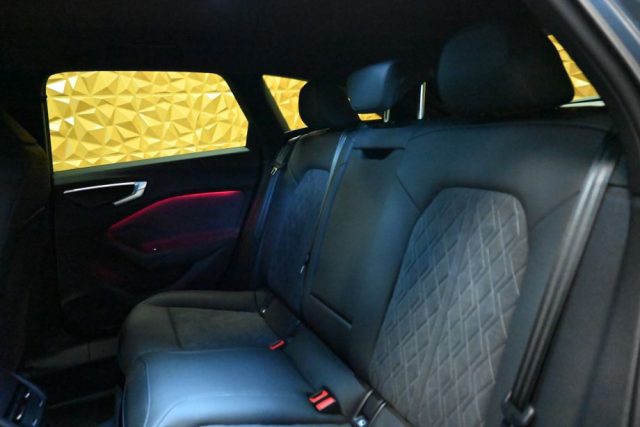 AUDI A5 AVANT TDI MHEV 204CV QUAT.S-TR.S - foto 32