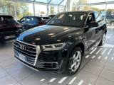 AUDI Q5 40 TDI quattro S tronic Business Sport